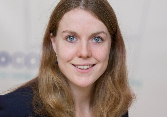 Martine_van_Neer_700x700