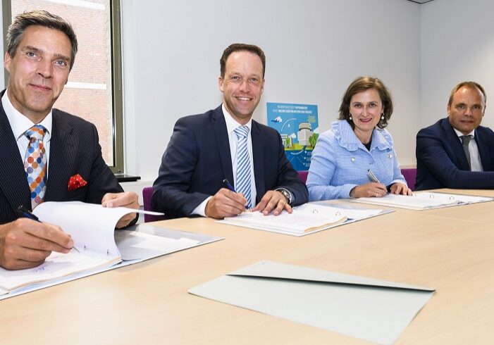 Ondertekening nieuwbouw Fokker, Gemeente Papendrecht
